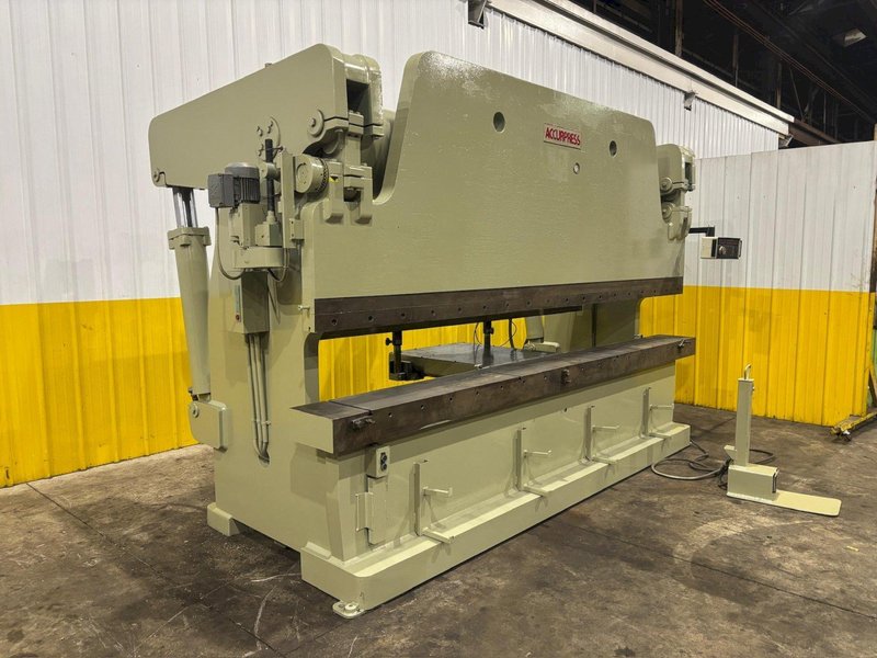 250 TON X 12' ACCURPRESS MODEL #725012 HYDRAULIC PRESS BRAKE: YOBRO #24251
