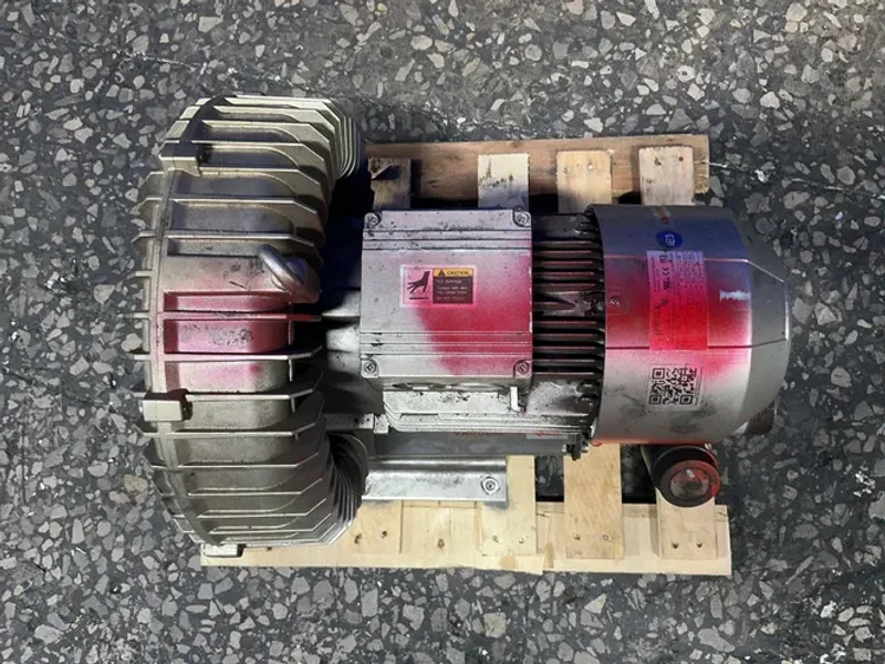 REPUBLIC 4.6/4.0 HP REGENERATIVE BLOWER  -  HRC600