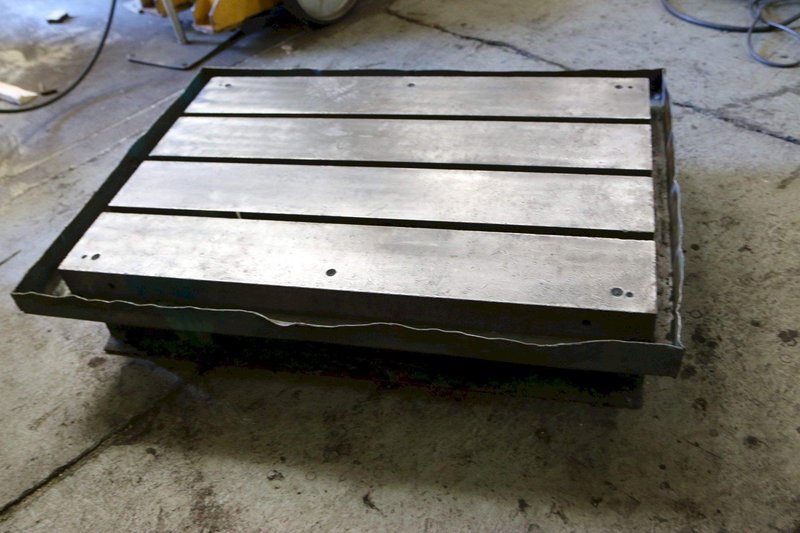 52' X 36' X 11' T SLOT PLATE:  STOCK #17937