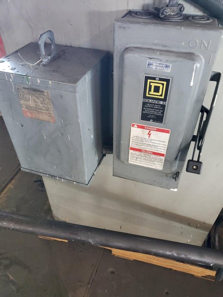 COMPARTS 1 HP MODEL CAR200V-230 REFRIGERATED AIR DRYER. STOCK #0103123.