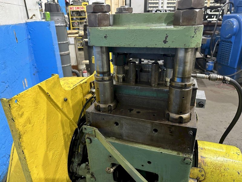 25 TON HENRY &amp; WRIGHT 4 POST CUTPRESS &amp; STOCK FEEDER: STOCK #77500