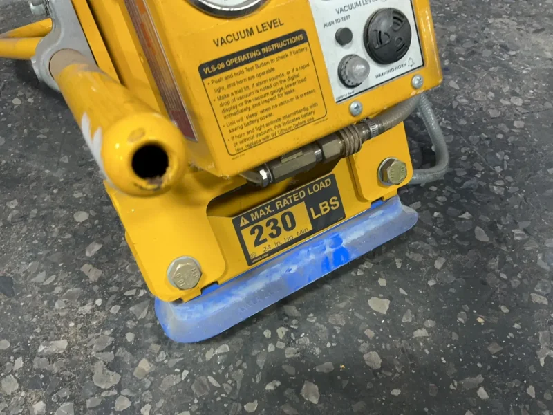 ANVER CORPORATION 230 LBS MAX RATED LOAD/ 1100 LBS TOTAL MECHANICAL VACUUM LIFTER  -  M00M-QD1