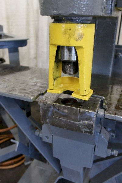 100 TON FABRILINE HYDRAULIC FLANGE PUNCH &amp; HYDRAULIC TANK: STOCK #69703
