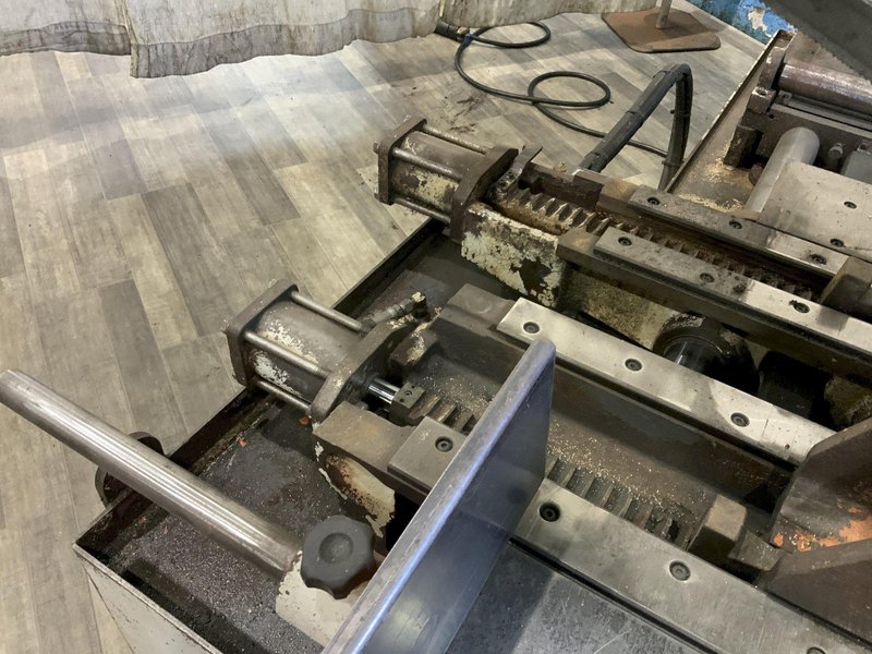 12-3/4" X 12-3/4" KALAMAZOO AUTOMATIC HYDRAULIC HORIZONTAL BANDSAW: STOCK #81157
