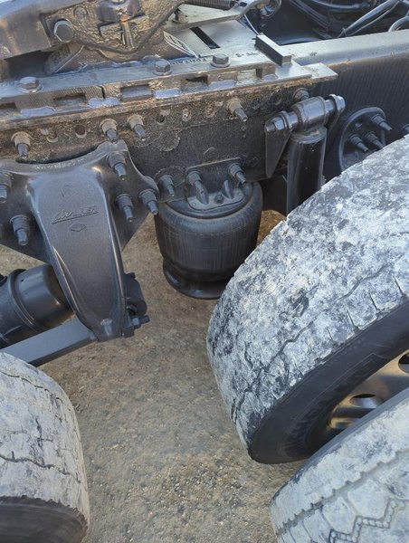 2019 Freightliner Cascadia 126 3AKJHHDR8KSKD2117