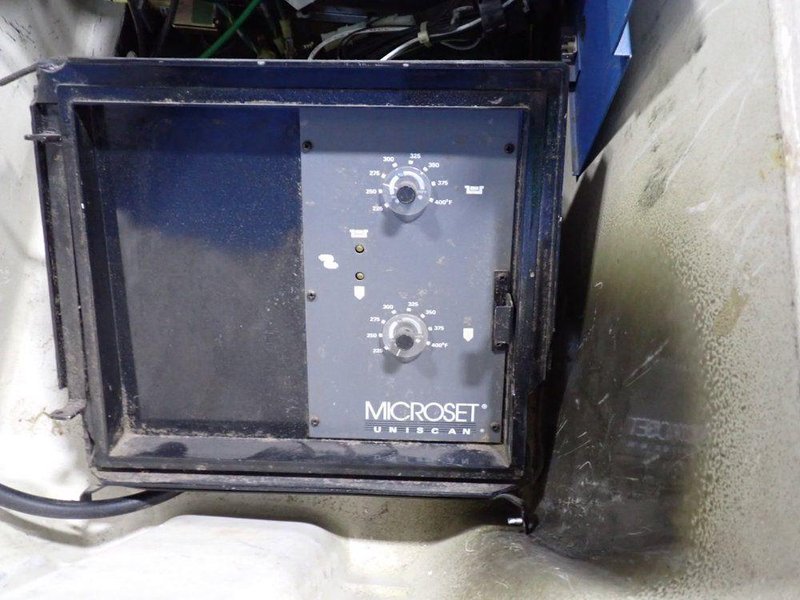 PEARSON PACKAGING SYSTEMS CASE ERECTOR  -  CE35