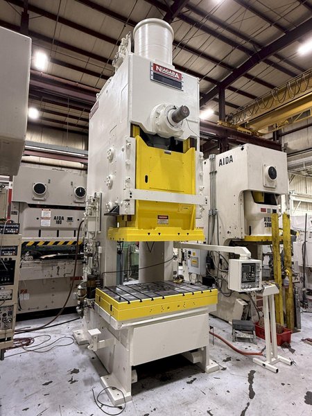 250 Ton NIAGARA E-250 OBS / Gap Frame Used Mechanical Metal Stamping Press For Sale, Under Power!