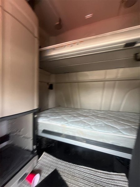 2023 Peterbilt 579 1XPBDP9X7PD879911