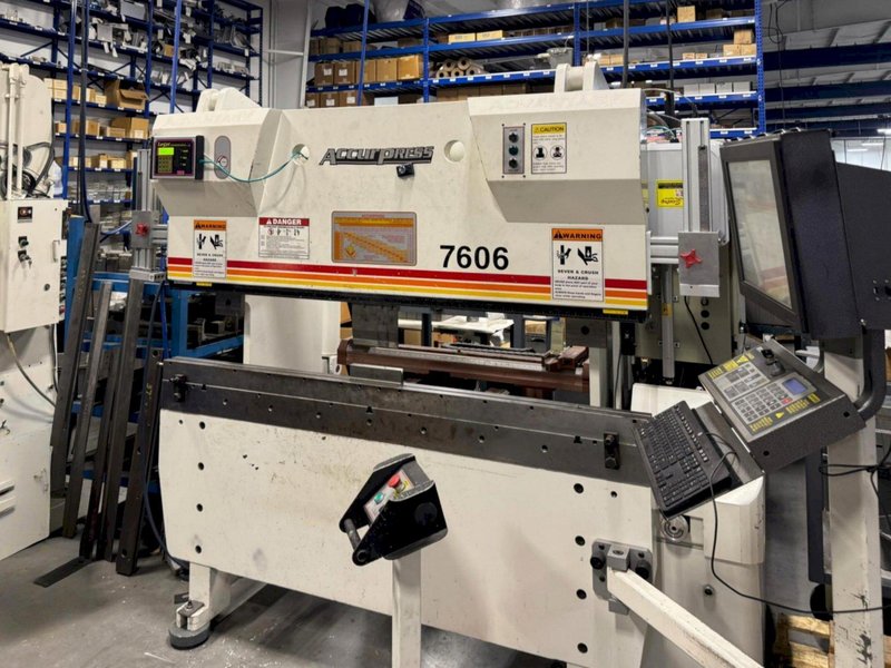 Accurpress 7606 60 Ton Press Brake