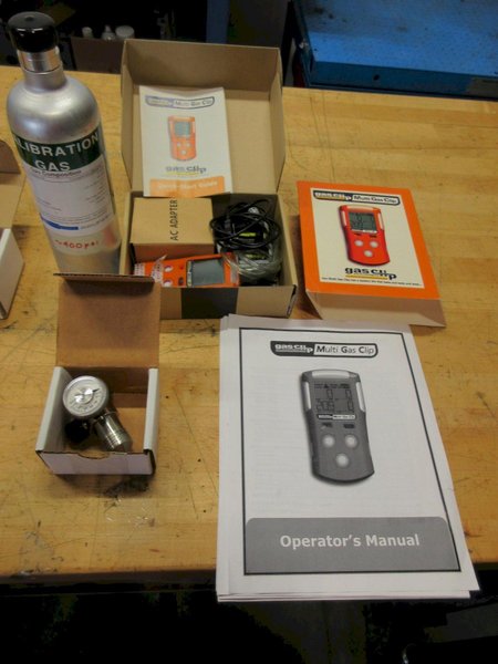 Electronic Gas Detectors with Reference Cylinders and Manuals- Auction Item