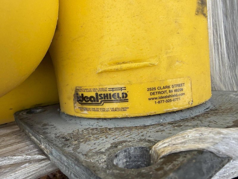 IDEAL SHIELD PLASTIC COATED HEAVY DUTY SAFETY BOLLARDS: YOBRO #24876