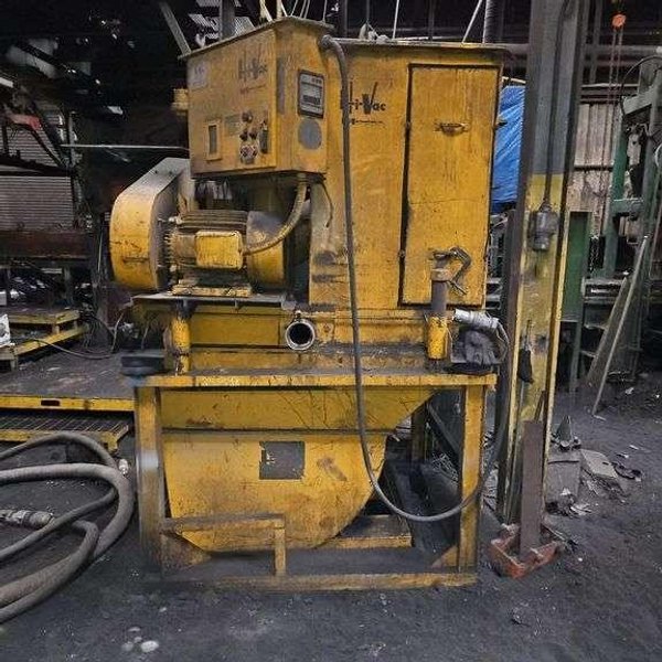 NFE hyvac model 230 s/n HV941with hopper