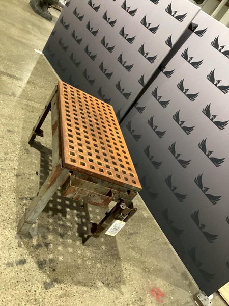 ACORN Small Welding Table USED