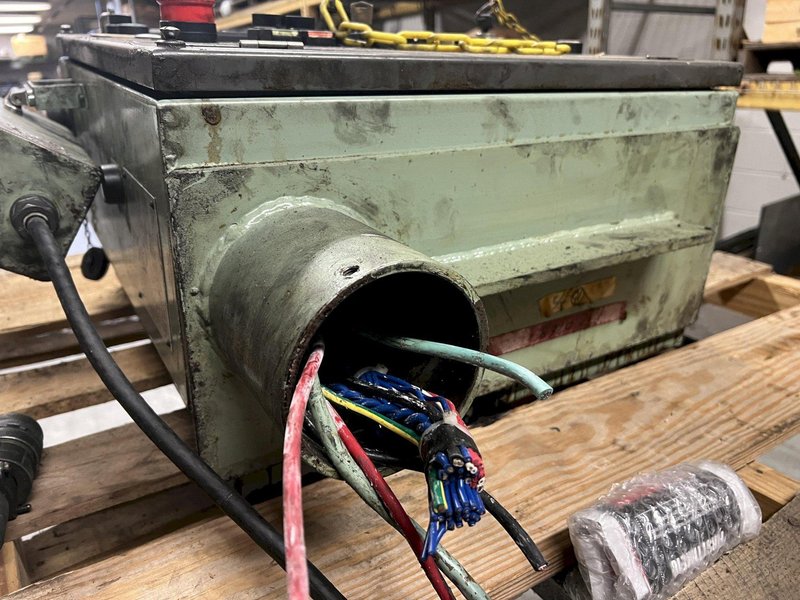 Toyoda Toyopuc GC50X2-1 CNC Control Operator Panel GC50 Pulled from Toyoda Grinder