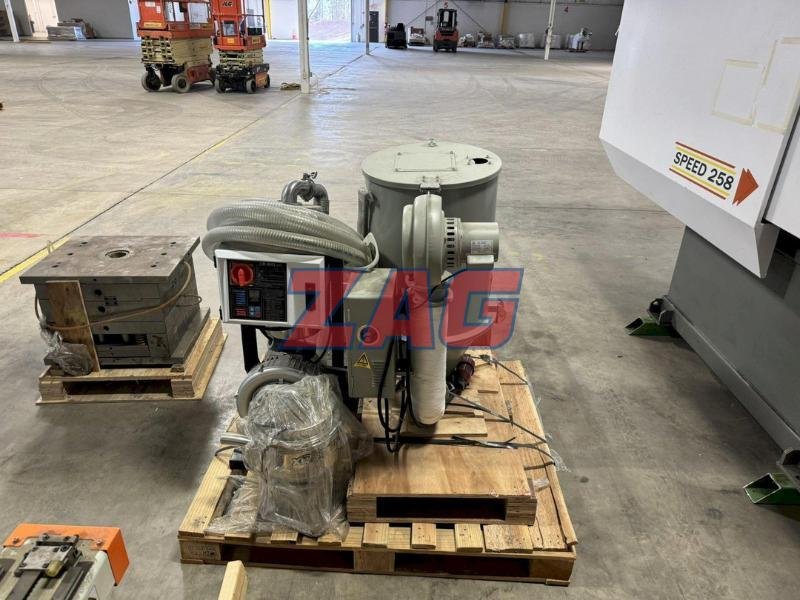 Chen Hsong Speed 258 Used Injection Molding Machine, 260 ton, Yr. 2019, 10 oz.