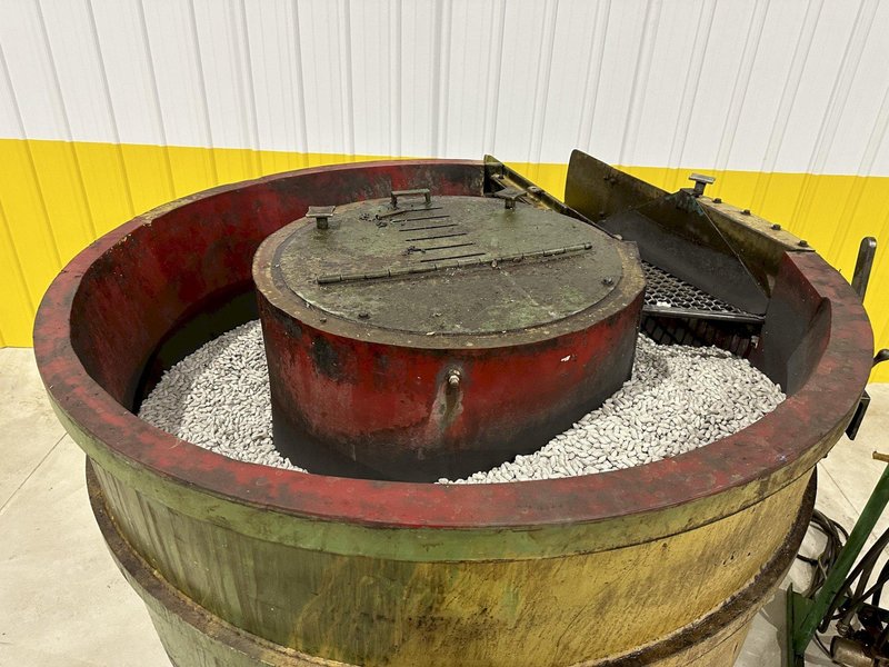 12 FT HAMMOND ROTO-FINISH MODEL #ST-12 ROTARY BOWL VIBRATORY PARTS DEBURRING FINISHER: STOCK #20064