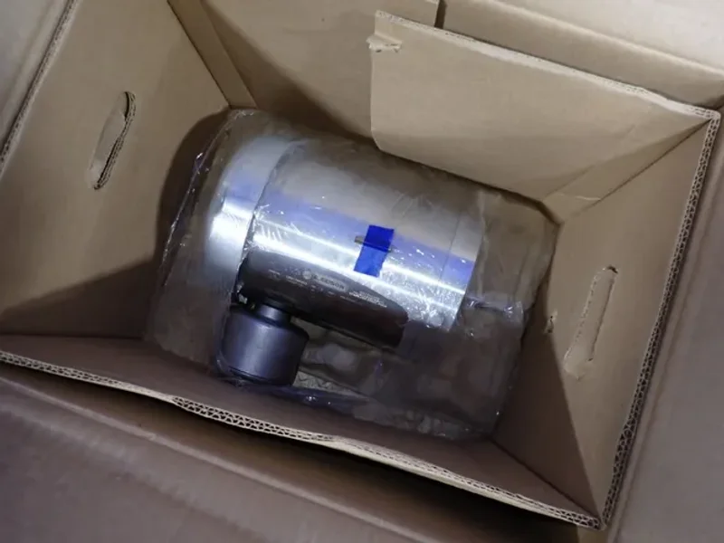 LEESON 1 HP MOTOR  -  CZ6T17WC57A