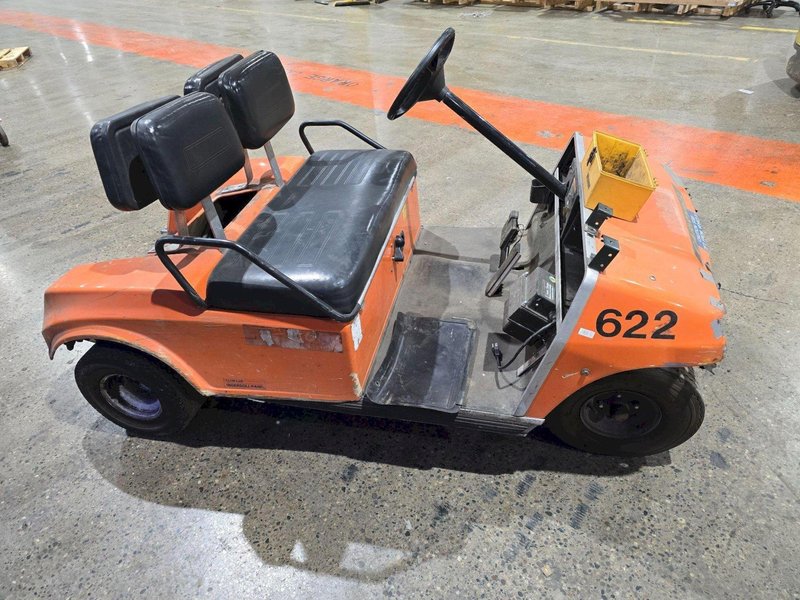 CLUB CAR CARRYALL GOLF CART USED HAS DAMAGE NEEDS BATTERIES