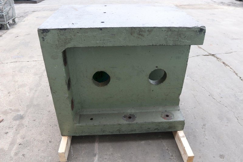 23&quot; X 32&quot; X 27&quot; CAST ANGLE PLATE: STOCK #12240