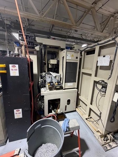 Mitsui Seiki HU63A HMC, 2007 – Full 4th-Axis, Through Spindle Coolant