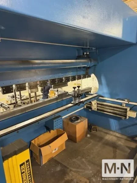 132 TON X 10' KNUTH AP  31120 HYDRAULIC PRESS BRAKE, 2005