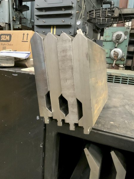 WILA PRECISION GROUND HARDENED BRAKE DIES WITH CABINET: STOCK #80762