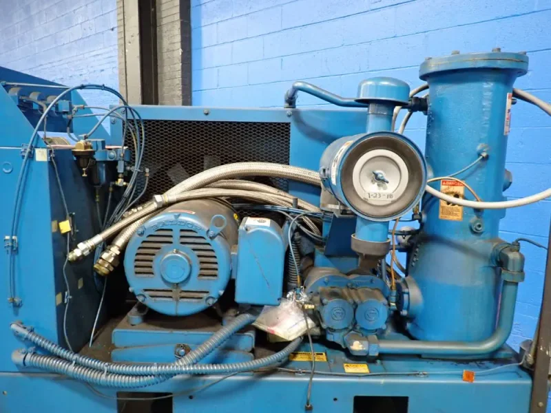 QUINCY 105 GAL AIR COMPRESSOR  -  QST30ANA22S0