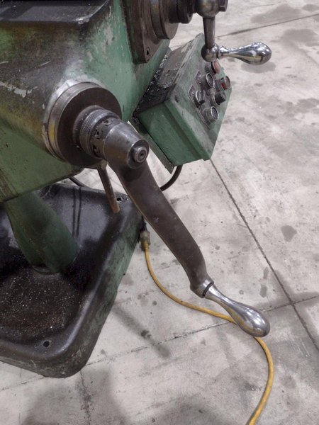 1.5 HP BRIDGEPORT SERIES I VERTICAL MILL WITH ACCURITE DRO MILLING MACHINE: STOCK #20708