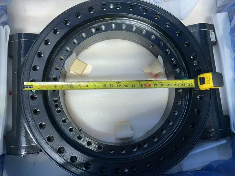 ROTARY MASTER WORM GEAR SLEW DRIVE  -  TE639-2-Z6-RI