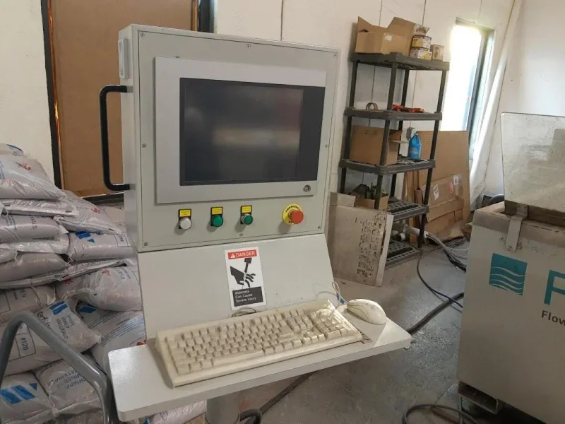 2019 FLOW MACH 2 1313B | Waterjet Cutters