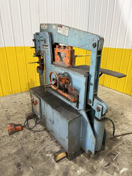 65 TON SCOTCHMAN MODEL 6509 IRONWORKER: YOBRO #23962