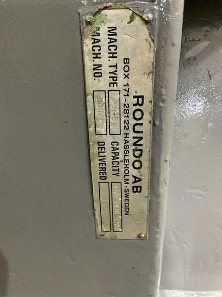 4-1/2” X 4-1/2” X 1/2” ROUNDO R-5 HYDRAULIC VERTICAL/HORIZONTAL ANGLE ROLL: STOCK #80859