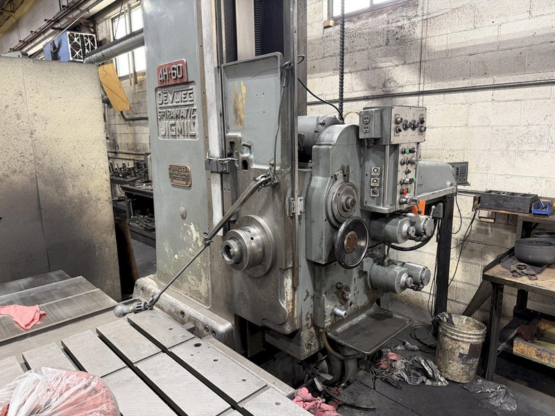 4" DEVLIEG 4H-60 SPIRAMATIC HORIZONTAL BORING MILL. STOCK # 0220326