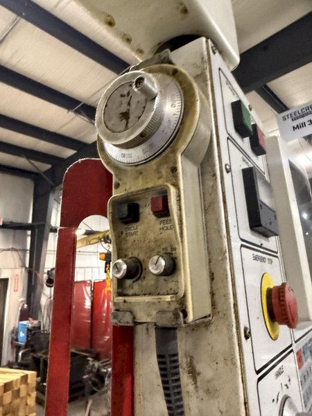 HAAS VF-10 VERTICAL MACHINING CENTER. STOCK # 0325526