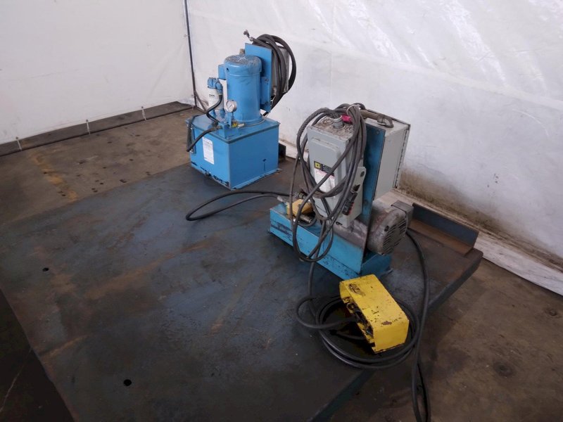 10,000 LB X 72" X 72" X 72" VESTIL EHLT-10-72 HYDRAULIC LIFT TABLE. STOCK # 1166723
