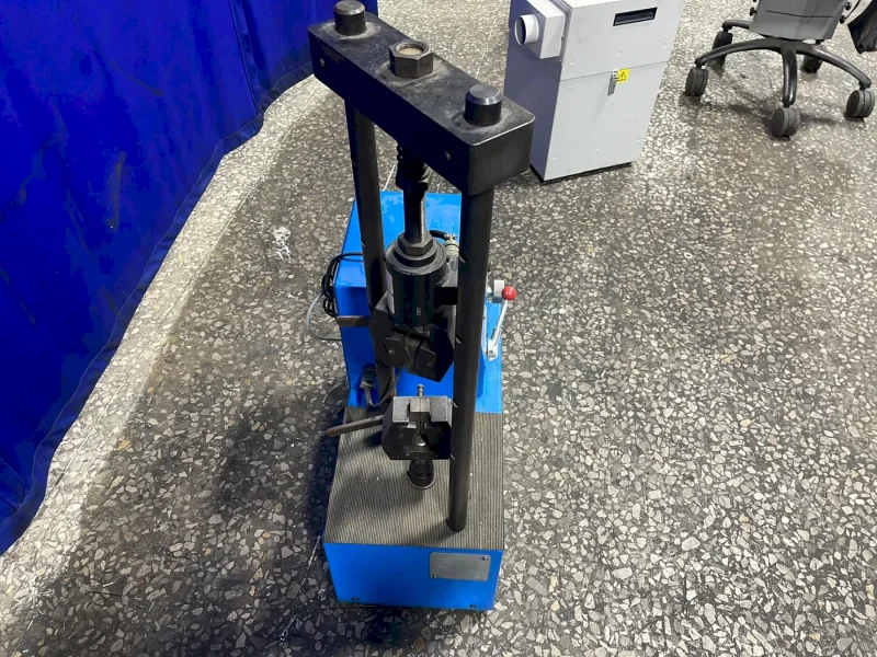 UNITED CALIBRATION CORP. 10000 LBS LIMITED SPEEDY TESTER  -  LCH-10