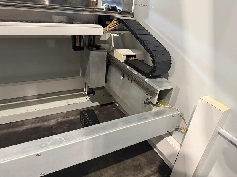 LVD PPEB-EFL Turbo - 220 ton x 4100 mm CNC