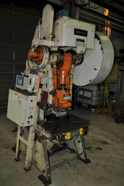 SOUTHBEND 60 TON OBI PRESS, S/N 72176, STOCK# 14206J
