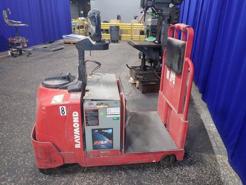 RAYMOND ELECTRIC TOW TRACTOR  -  8600