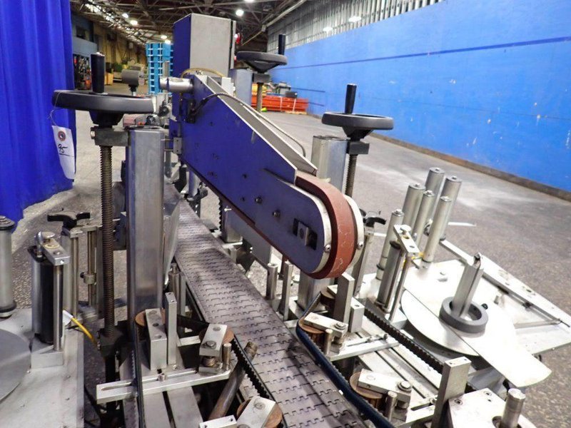 UNIVERSAL LABELING SYSTEMS INC 140" X 6" LABELER