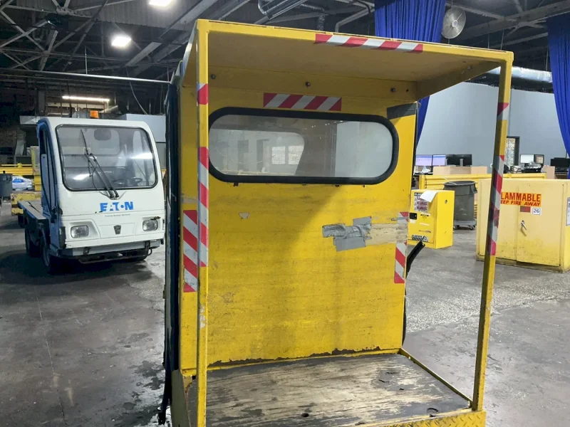 MOTREC 700 LBS ELECTRIC UTILITY TUG   -  E-290