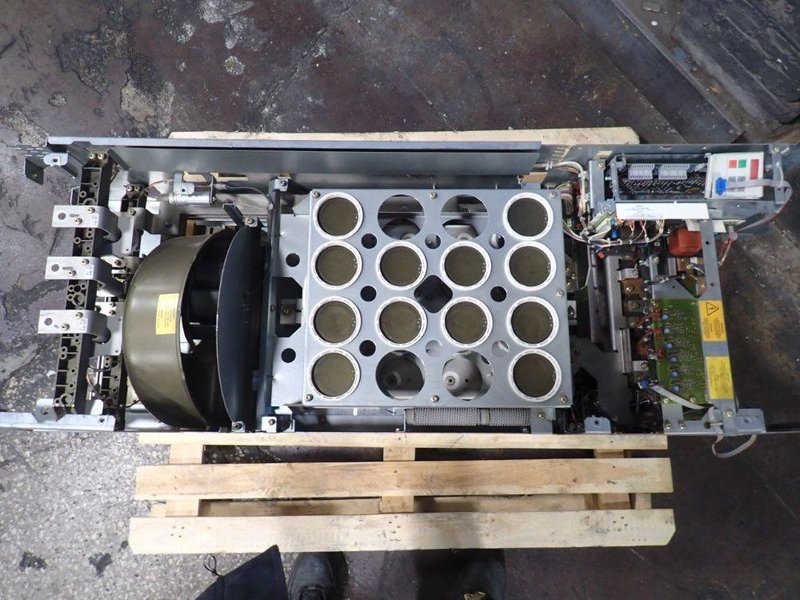 SIEMENS AC DRIVE  -  6SE7032-1EG20-Z