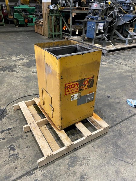 Royson Vibratory Finisher