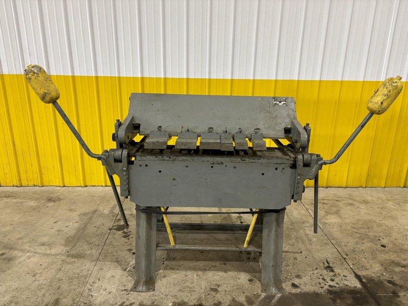 36&quot; X 14 GAUGE CHICAGO DREIS &amp; KRUMP MODEL #W30 (PEXTO #W3000) BOX &amp; PAN MANUAL FINGER BRAKE: STOCK #21880