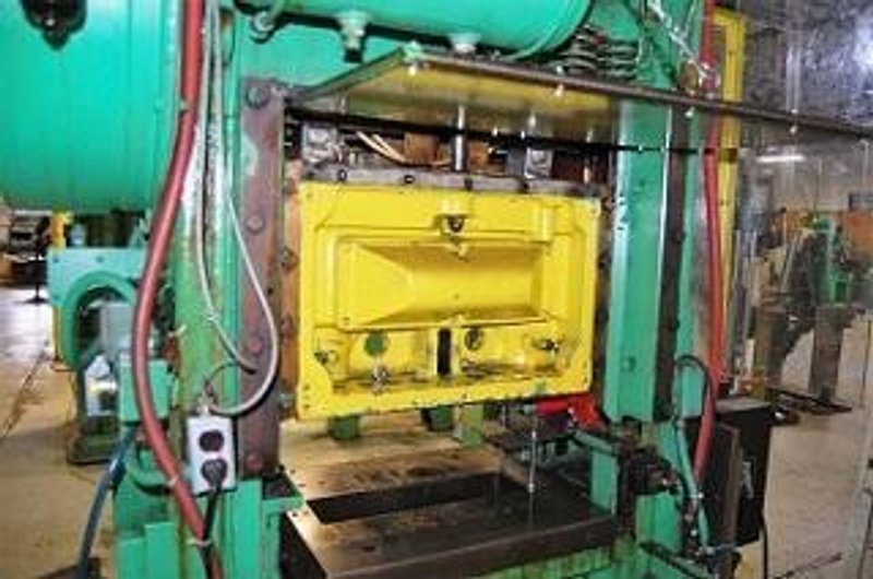 30 Ton MINSTER #P2-30-24 "PIECE MAKER" HIGH SPEED PRESS