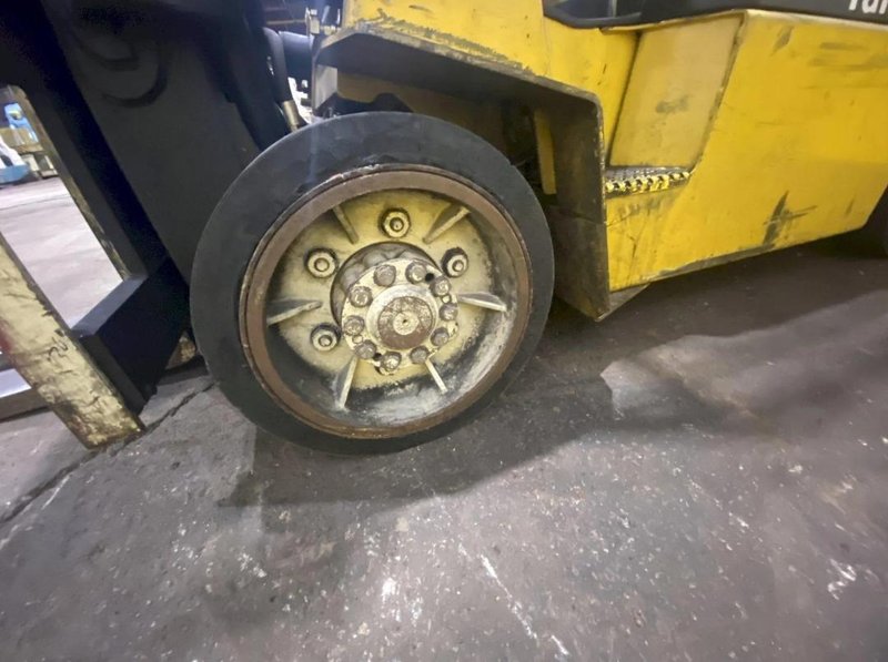 2002 Yale GLC120M LP-Gas Forklift (#5836)