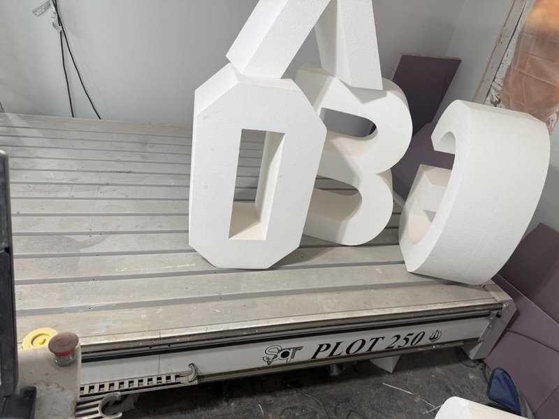 Nettuno Plot 250 4-Axis CNC Hot Wire Cutting System, 2019 – Vertical Turntable