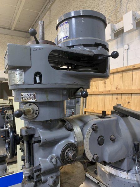 Alliant Model RT-2S Step Pulley Vertical Milling Machine