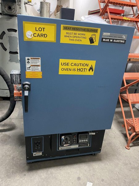 650 DEGREE 16" X 16"X 16" BLUE M MODEL CC-02W-P-B-HP MECHANICAL CONVECTION OVEN: STOCK 14508