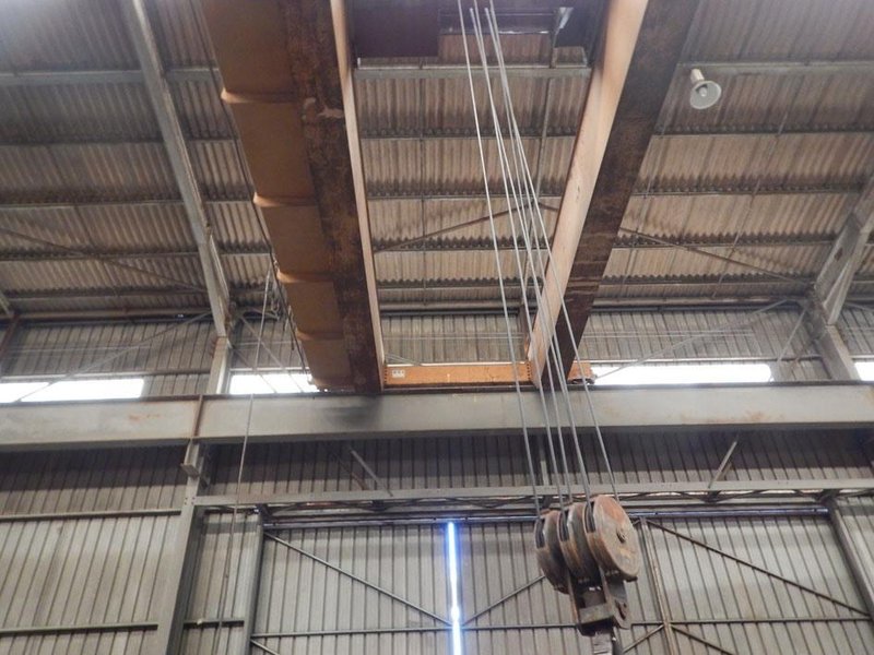 Stahl - 20 ton x 19 900 mm